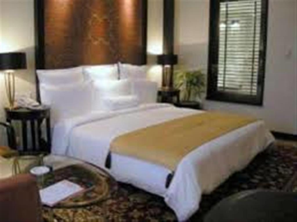Hotel Marco Polo Lahore Exterior foto
